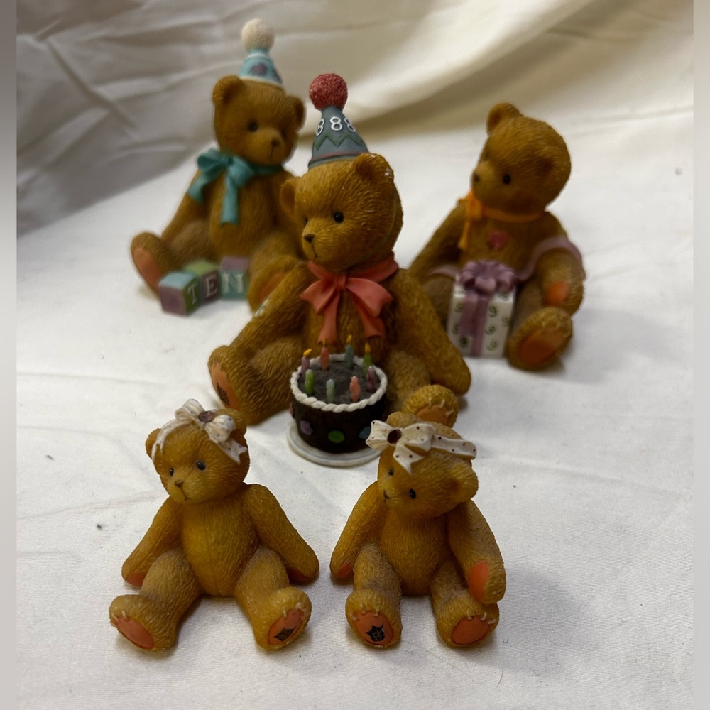 Cherished Teddies Figures: 8-10 and June/July.